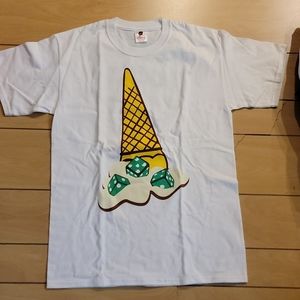 mens sz M ice cream tshirt cones and dice shirt.